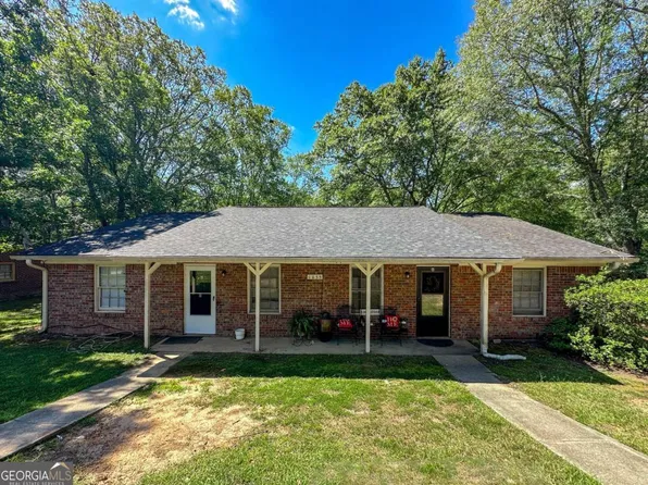 1035 Chestnut Oak Ct NE, Conyers, GA 30012