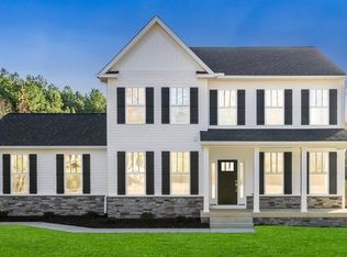 8217 River Rd, Fredericksburg, VA 22407