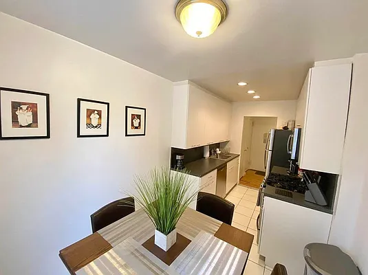 Rented by DALLAL | media 7