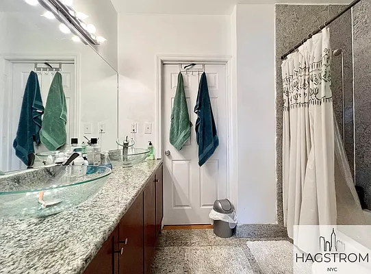 Rented by Hagstrom Management Inc | media 31