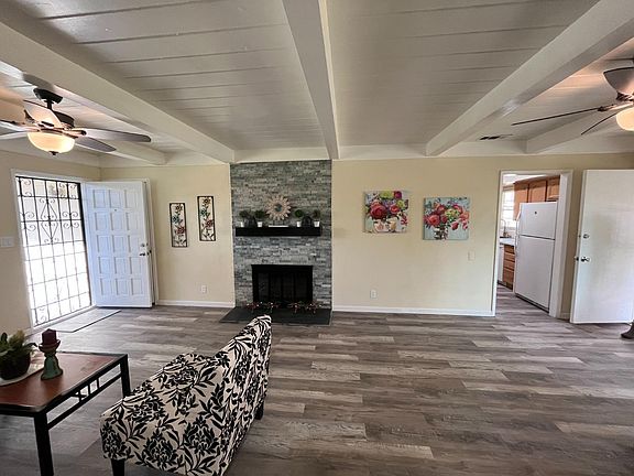 5th image of 6000 Lila Ln