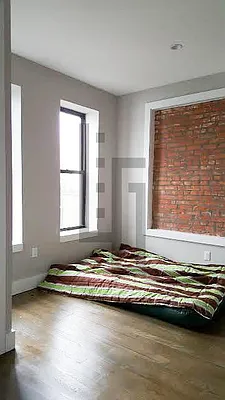 Rented by Loom Group | media 21