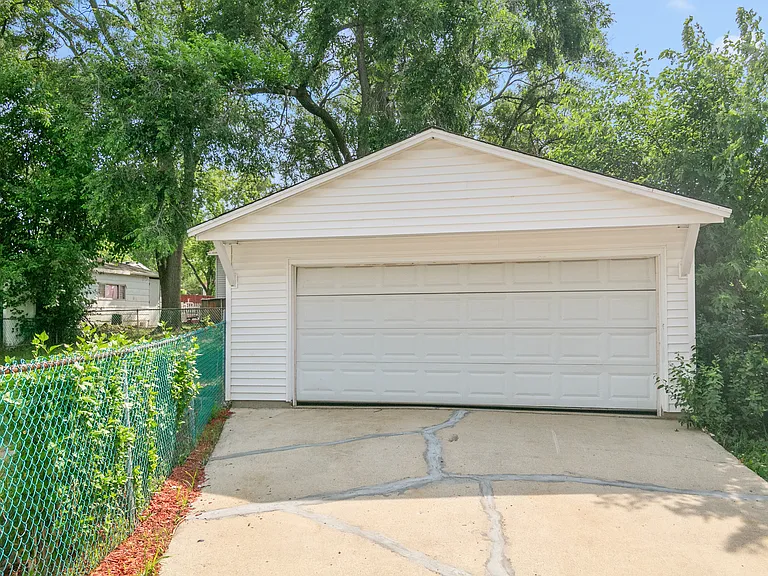 16 Galewood Dr — Photo 13