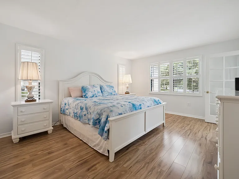 219 E Hartford St #1-6-4A — Photo 12