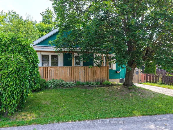 76 McKenzie St, Orillia, ON L3V 6A7