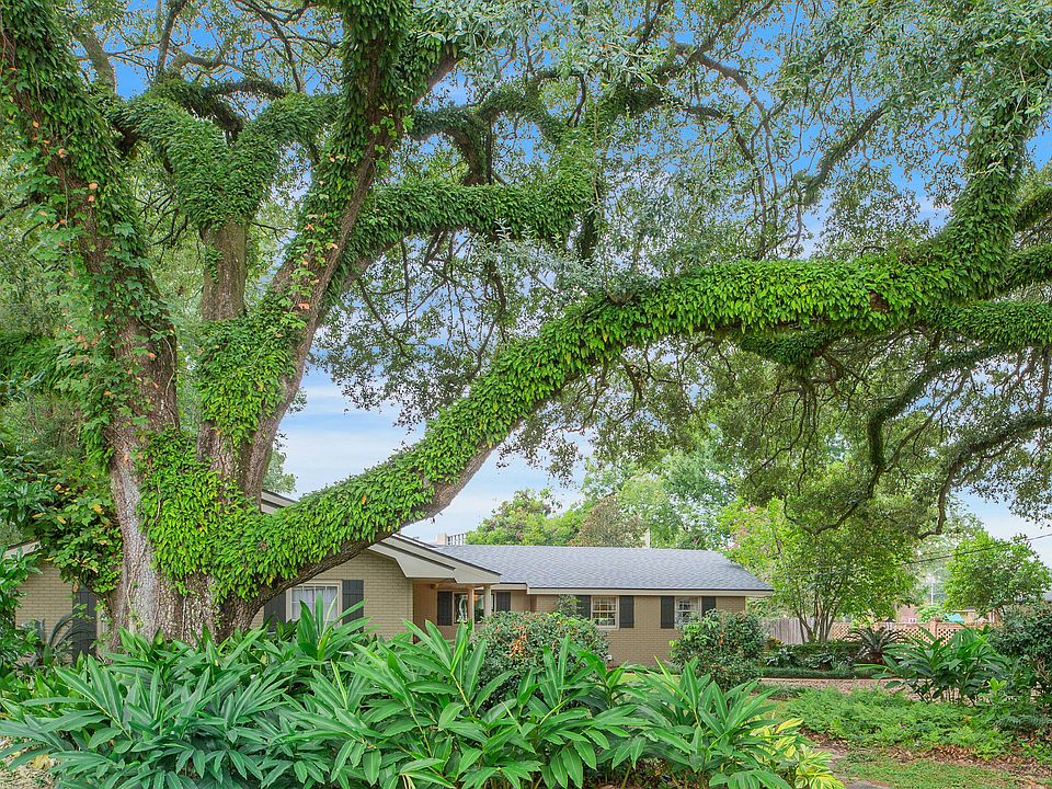 1st image of 106 Teche Dr