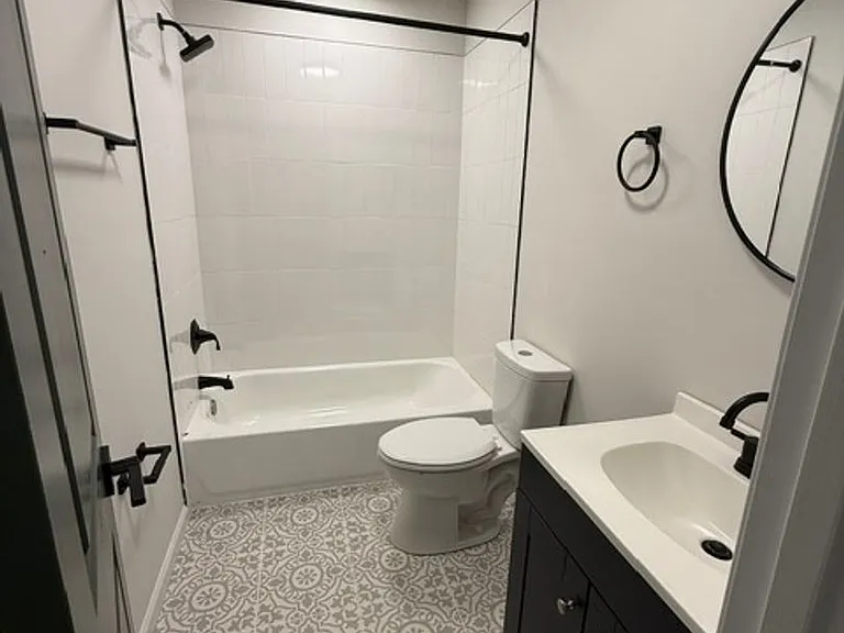 2803 Presbury St — Photo 9