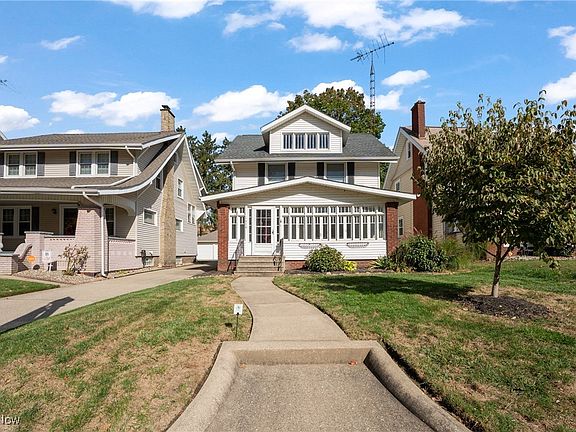 3rd image of 1410 Perkins Ave NW