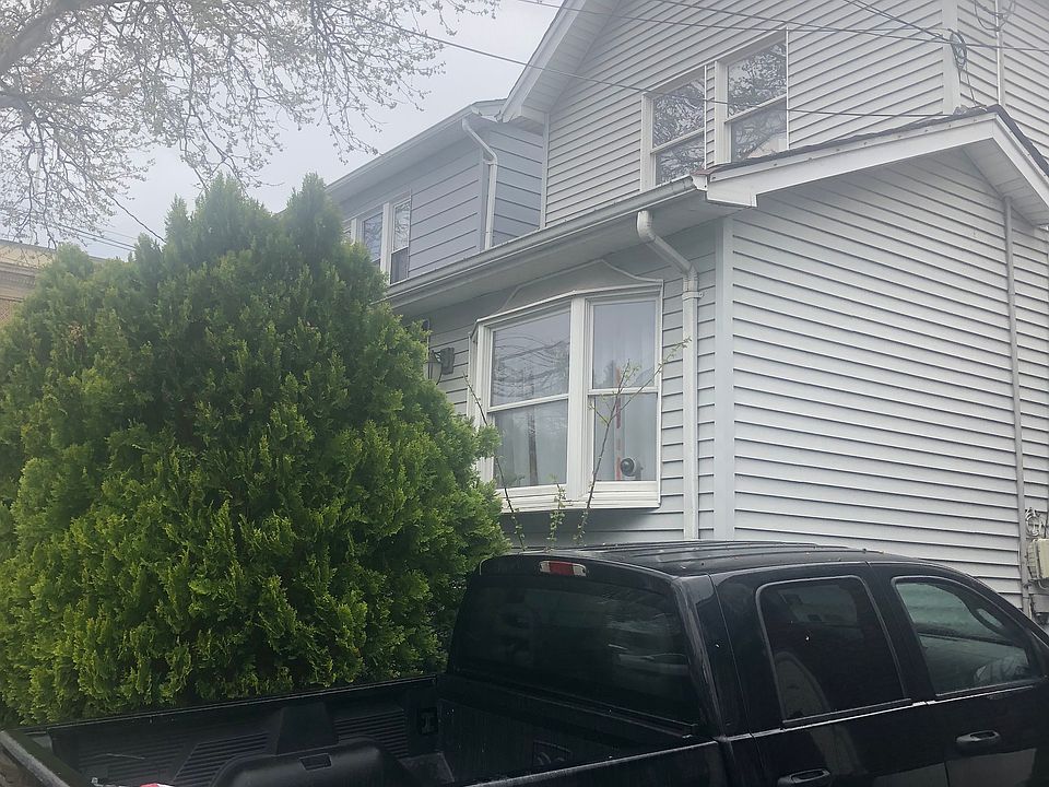 1st image of 940 Revere Ave