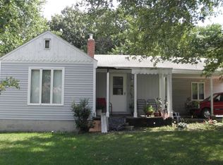 537 N 2nd St, Centerville, IA 52544