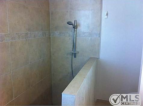 4th image of 5120 Ballinger Dr