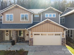 513 Sweet Birch Park Ln, Black Mountain, NC 28711