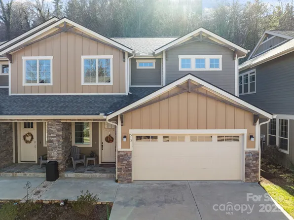 513 Sweet Birch Park Ln, Black Mountain, NC 28711