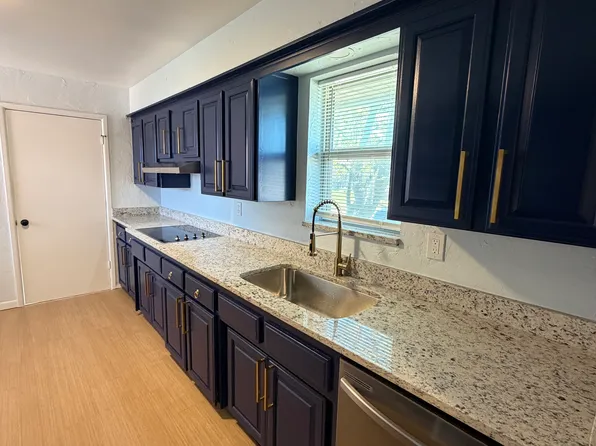 3832 NW 51st Pl, Oklahoma City, OK 73112