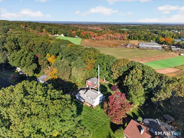 19 Hayes Avenue, Ellington, CT 06029