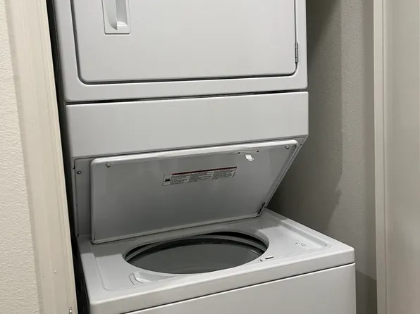 28427 Memory Ln, Winchester, CA 92596