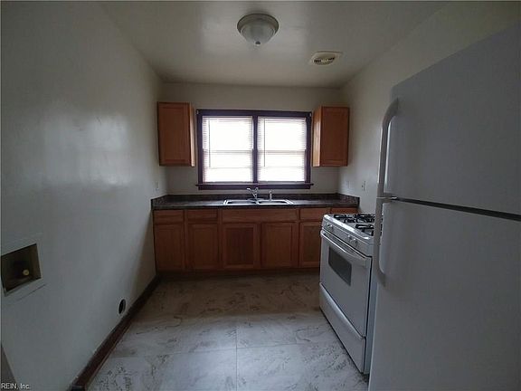 4th image of 119 Afton Pkwy APT B