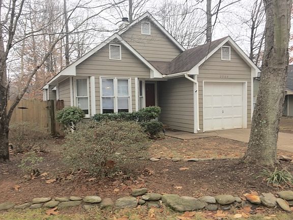 2nd image of 3904 King Edward Ct