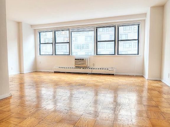 2nd image of 435 W 57th St APT 14H