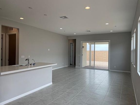 3rd image of 10232 Tree Blossom Ave