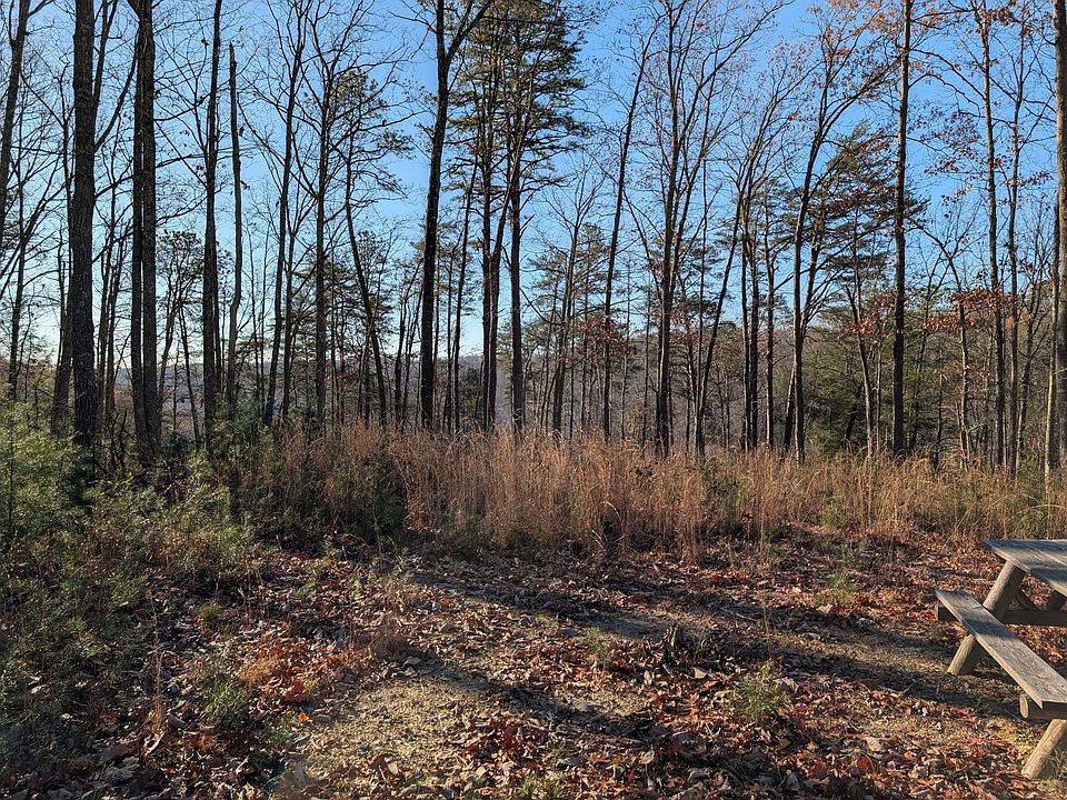 2nd image of 1250 Highway 399