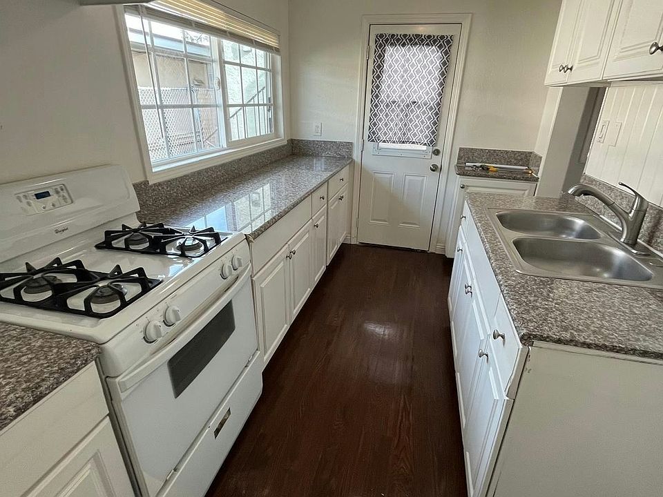 1st image of 7620 S Newlin Ave #18B