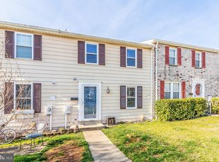 3 Kirwin Ct, Parkville, MD 21234