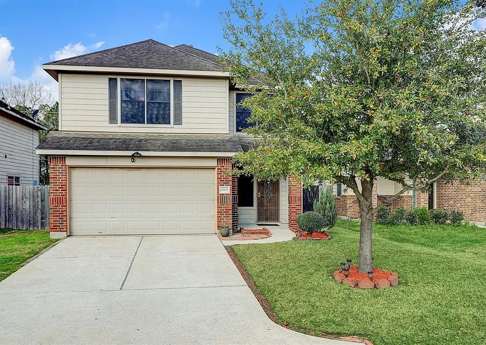 1st image of 9947 Cobbs Cove Ln