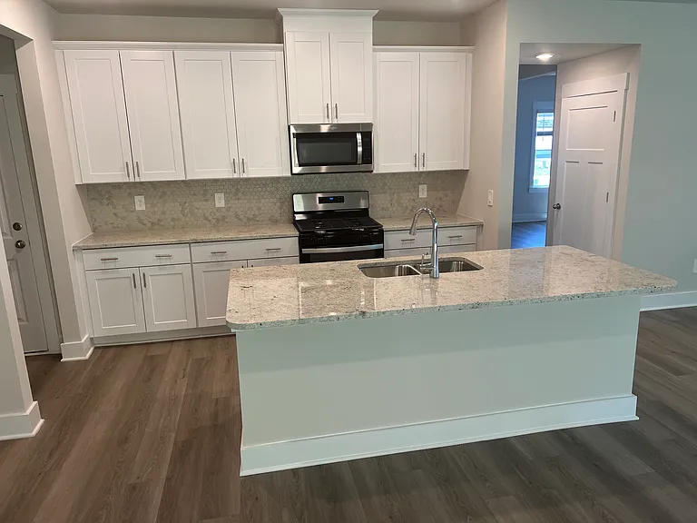920 Burghley Cir — Photo 3
