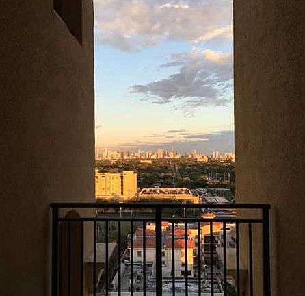 5th image of 1607 Ponce De Leon Blvd APT 14D