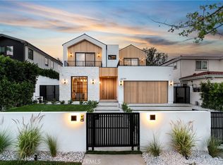 16749 Addison St, Encino, CA 91436