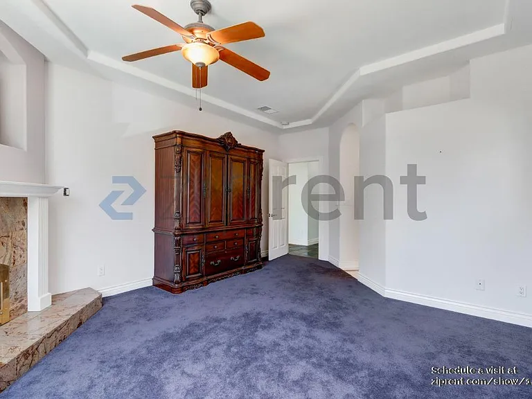 867 E Willow Ave — Photo 6