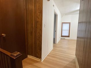 1120 E 9th St #2, Duluth, MN 55805