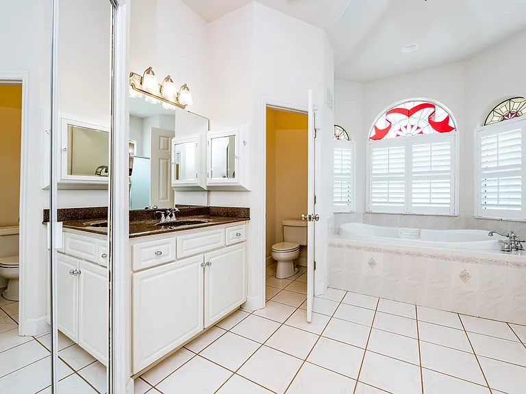 4 Archangel Cir — Photo 12