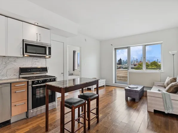 100 Maspeth Avenue image 1 of 29