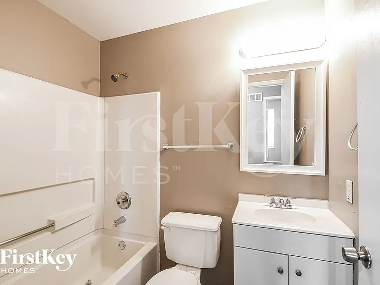 12880 High Crest St — Photo 15