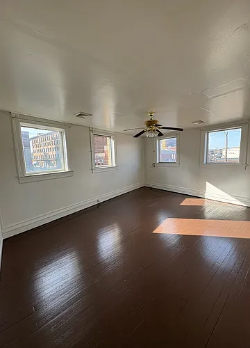 30 N Gallatin Ave #1G Photo 1