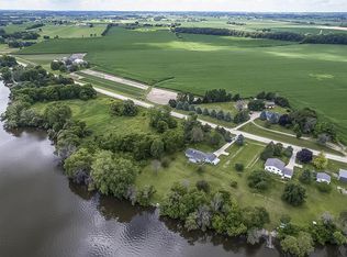 N9146 County Rd, Randolph, WI 53956