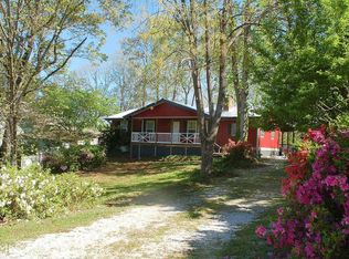 651 Shorewood Cir, Toccoa, GA 30577