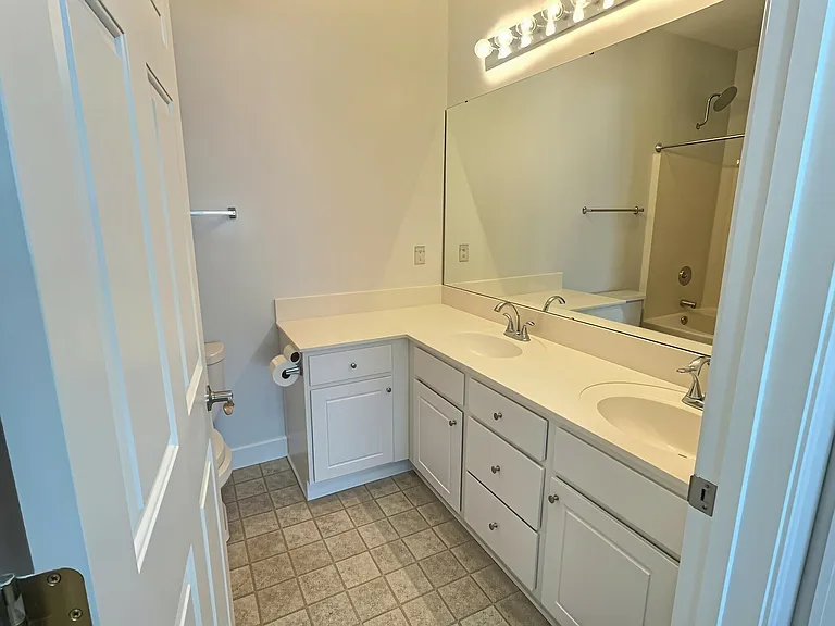 4933 Crab Pond Ct #4-203 — Photo 19