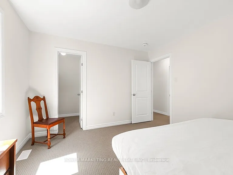 69 Defence St — Photo 29