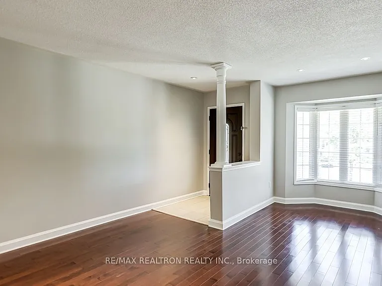 20 Raintree Dr — Photo 7