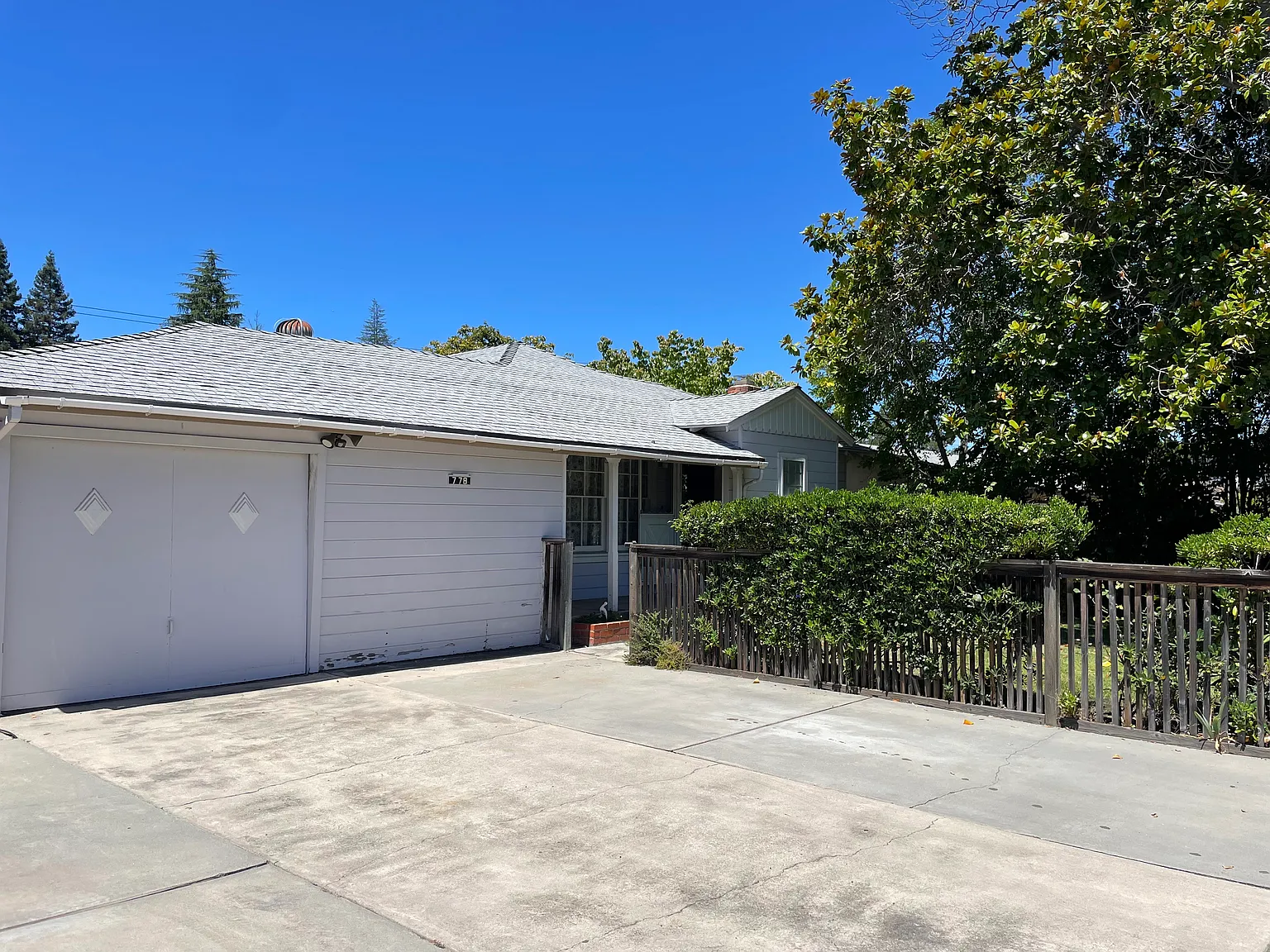 Encina Grande Dr, Palo Alto — Photo 2