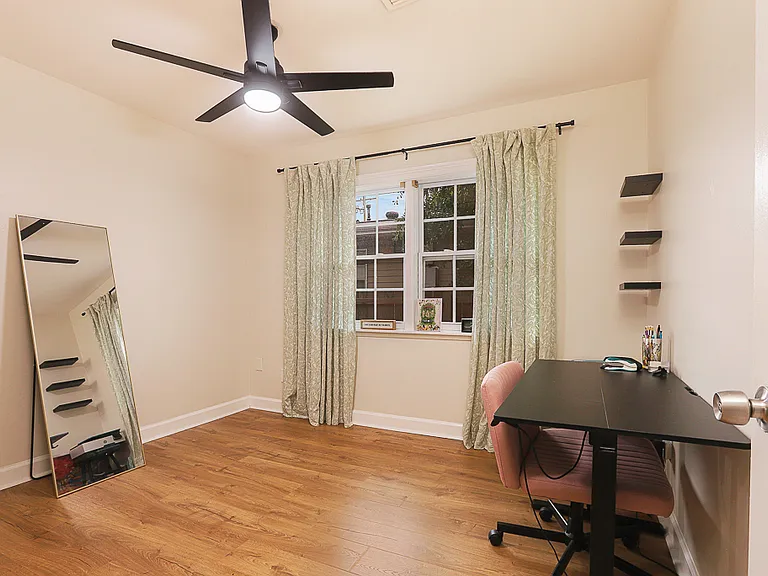 5716 Boutall St — Photo 10