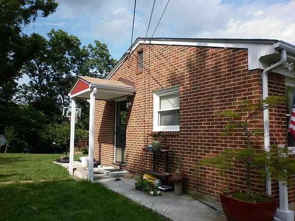 2nd image of 4941 Northwood Dr NW