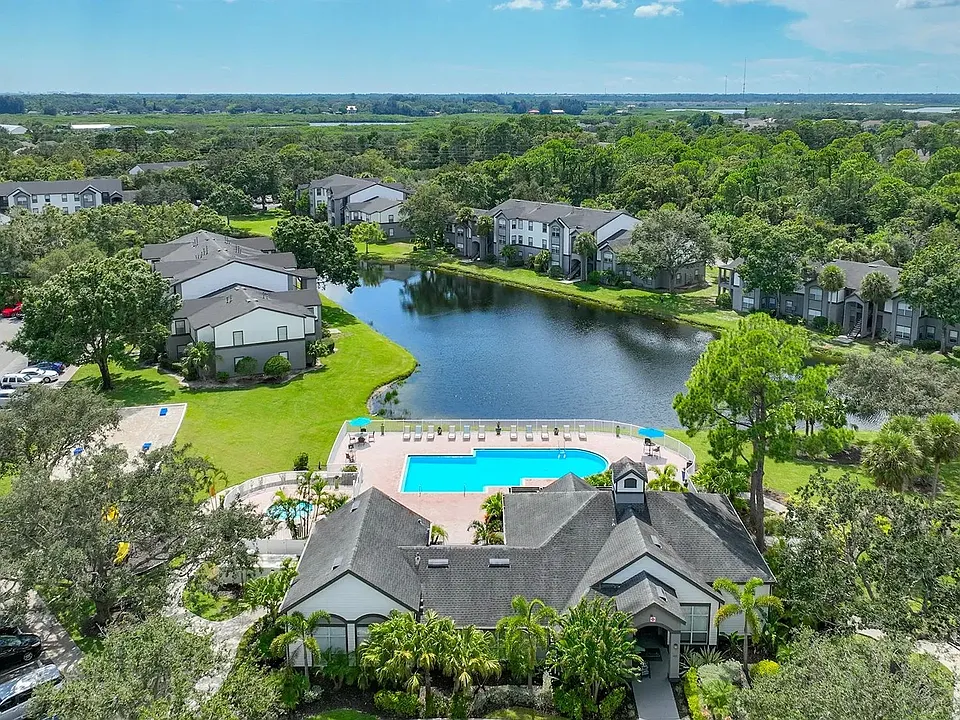 Eden Pointe
