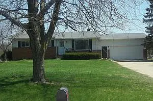 9254 Slattery Rd photo 1