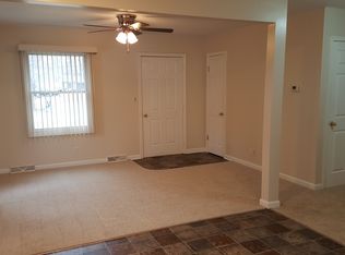 5647 Cruse Ave, Waterford, MI 48327