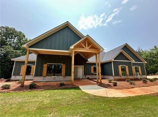 481 Lee Road 246, Salem, AL 36874