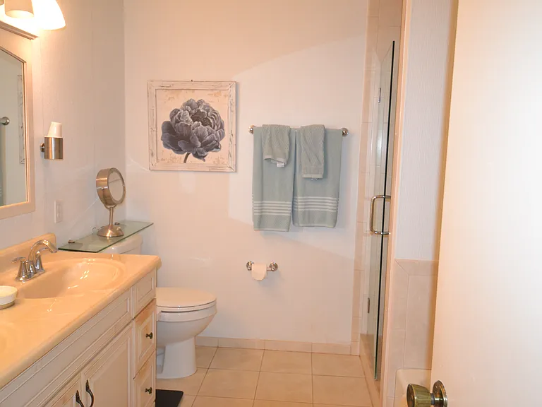 112 Lindsay Ln — Photo 48